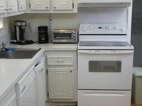 6461 NW 2nd Avenue 102, Boca Raton FL 33487