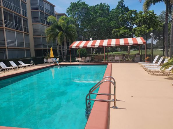 6461 NW 2nd Avenue 102, Boca Raton FL 33487