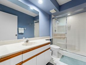 7465 N Glendevon Lane N 1207, Delray Beach FL 33446