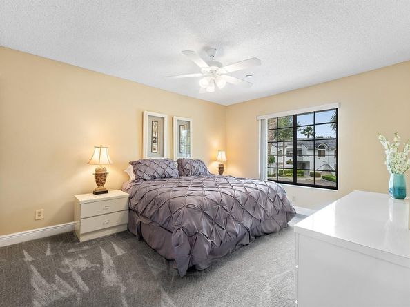 7465 N Glendevon Lane N 1207, Delray Beach FL 33446