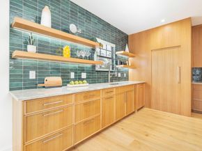 254 9th Street, West Palm Beach FL 33401