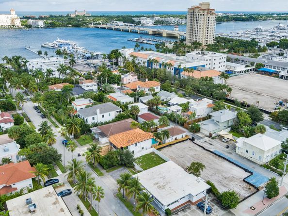 254 9th Street, West Palm Beach FL 33401