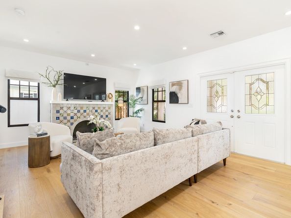 254 9th Street, West Palm Beach FL 33401