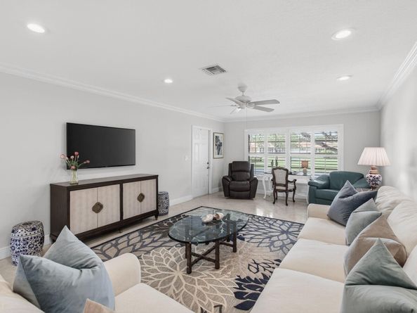 4555 Apple Tree Circle A, Boynton Beach FL 33436