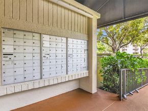 2701 Riverside Dr 305B, Coral Springs FL 33065