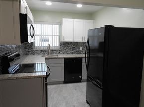 2010 Fillmore St 303, Hollywood FL 33020