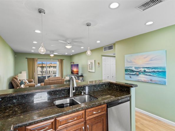 3501 NW 47th Ave 614, Lauderdale Lakes FL 33319