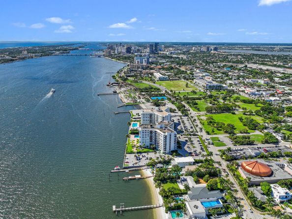 2814 N Flagler Drive, West Palm Beach FL 33407