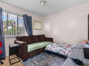 3138 Via Poinciana 111, Lake Worth FL 33467