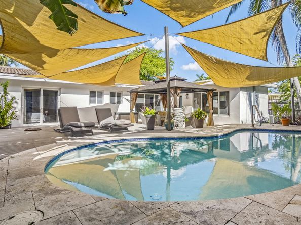 4010 NE 18th Avenue, Oakland Park FL 33334