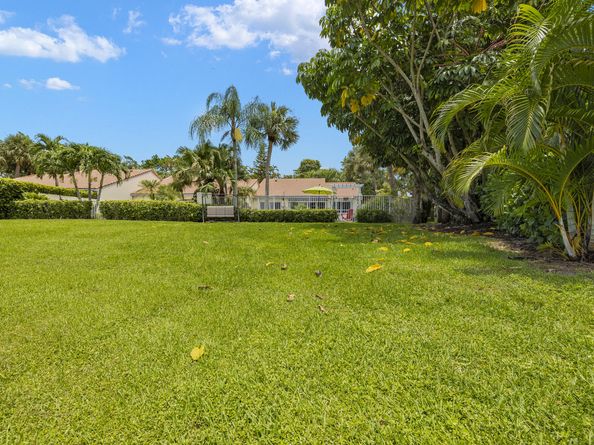 2417 Vista Del Prado Drive, Wellington FL 33414