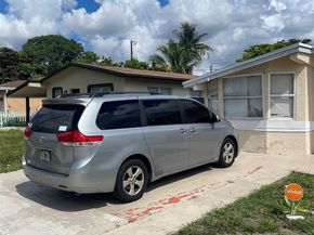 3041 NW 3rd St, Pompano Beach FL 33069