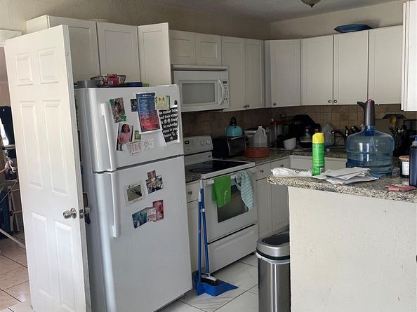 3041 NW 3rd St, Pompano Beach FL 33069