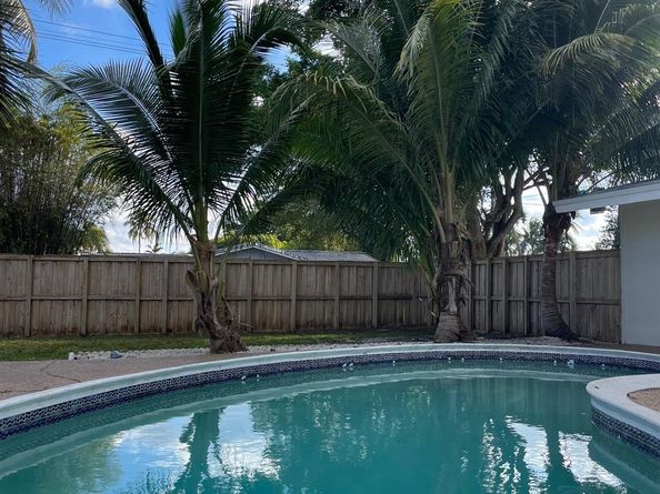 901 N 46th Ave, Hollywood FL 33021