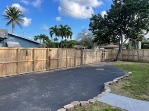 901 N 46th Ave, Hollywood FL 33021