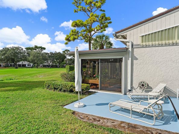 63 Northwoods Lane, Boynton Beach FL 33436
