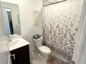 527 NW 17th Street, Fort Lauderdale FL 33311