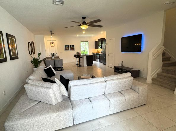 527 NW 17th Street, Fort Lauderdale FL 33311