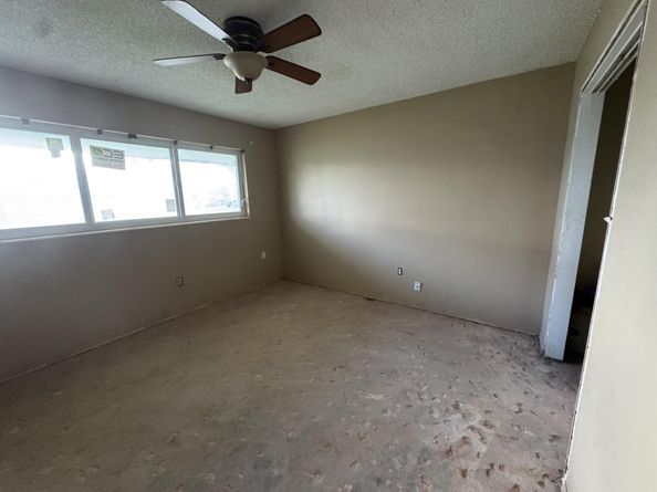 9020 NW 24th Pl, Sunrise FL 33322