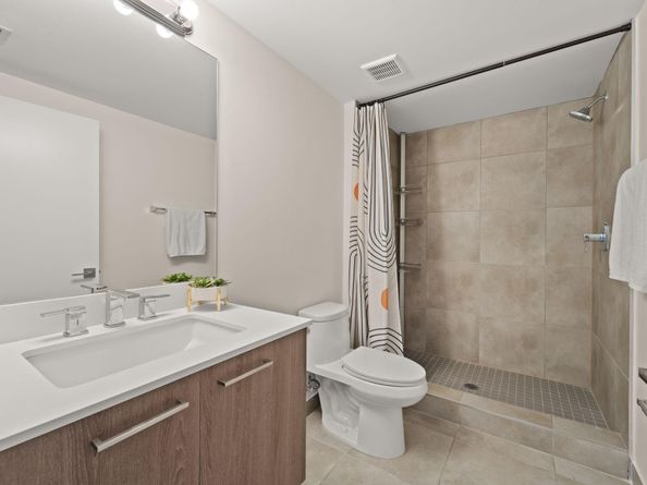 410 NE 36th St 10, Oakland Park FL 33334