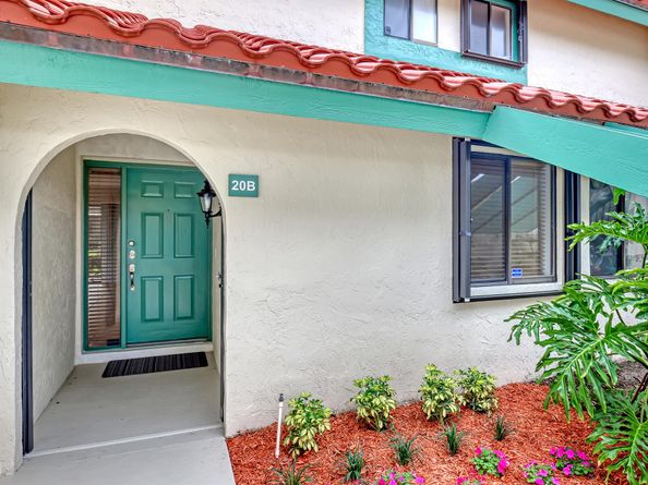 20 Lexington Lane W B, Palm Beach Gardens FL 33418