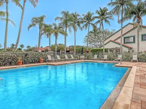20 Lexington Lane W B, Palm Beach Gardens FL 33418
