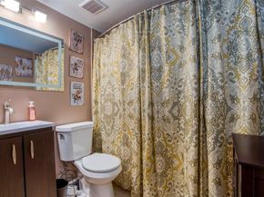 11054 NW 38th St, Sunrise FL 33351