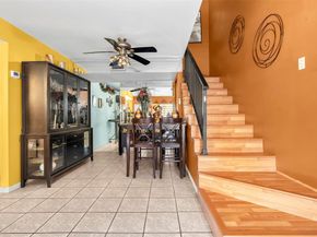 11054 NW 38th St, Sunrise FL 33351