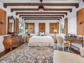 518 Harbor Court, Delray Beach FL 33483