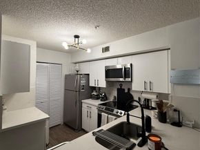 Undisclosed Address #FX-10526320, Miramar FL 33025