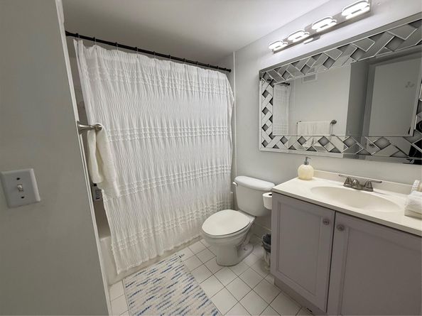 Undisclosed Address #FX-10526320, Miramar FL 33025