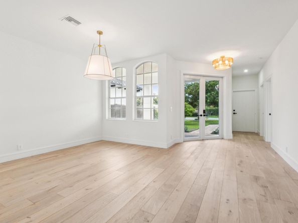 15 SW 9th Street, Delray Beach FL 33444