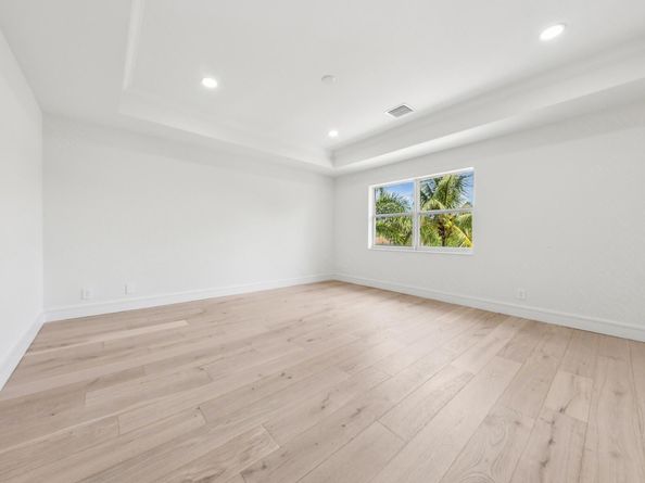 15 SW 9th Street, Delray Beach FL 33444