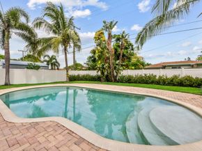 15 SW 9th Street, Delray Beach FL 33444