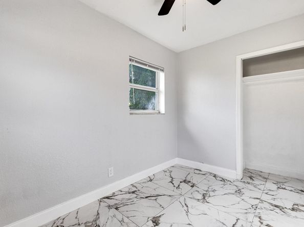 1729 Lauderdale Manor Drive, Fort Lauderdale FL 33311