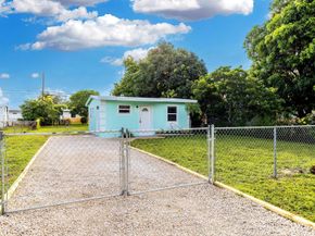 1729 Lauderdale Manor Drive, Fort Lauderdale FL 33311