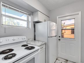1729 Lauderdale Manor Drive, Fort Lauderdale FL 33311