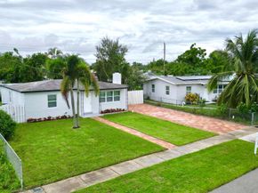 512 Aspen Road, West Palm Beach FL 33409