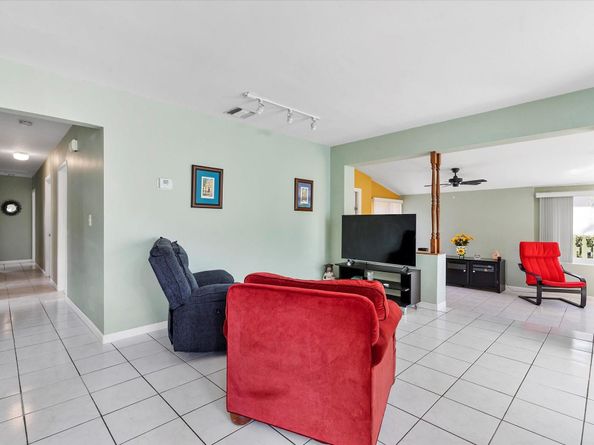 Undisclosed Address #FX-10531392, Fort Lauderdale FL 33312