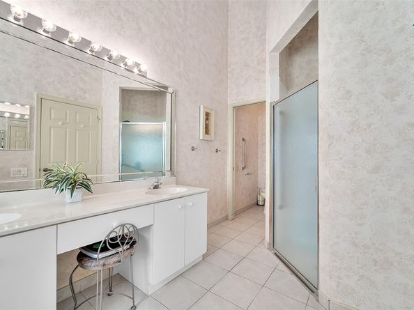 6898 Grenelefe Rd, Boynton Beach FL 33437