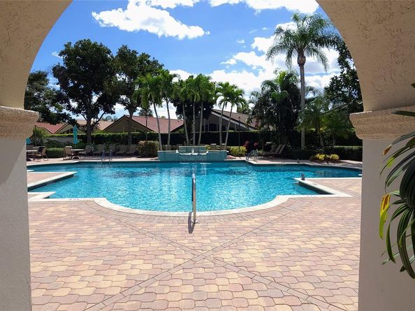 6898 Grenelefe Rd, Boynton Beach FL 33437