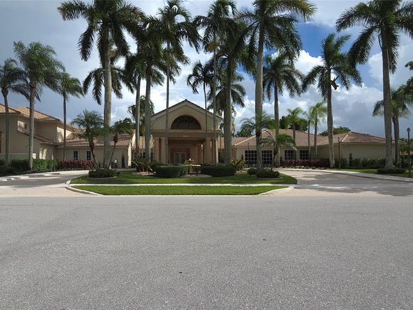 6898 Grenelefe Rd, Boynton Beach FL 33437