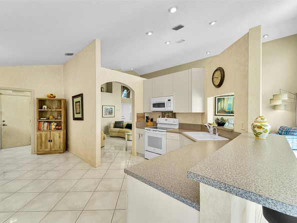 6898 Grenelefe Rd, Boynton Beach FL 33437