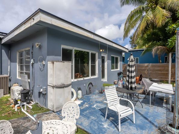 350 Delaware Avenue, Fort Lauderdale FL 33312