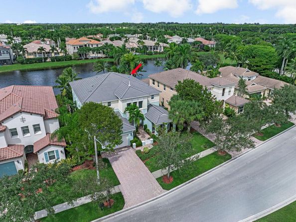 2217 Merriweather Way, Wellington FL 33414