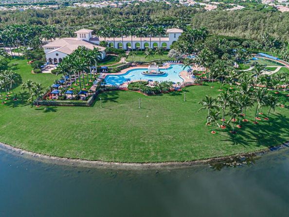 2217 Merriweather Way, Wellington FL 33414