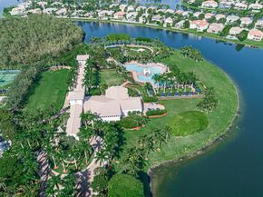 2217 Merriweather Way, Wellington FL 33414