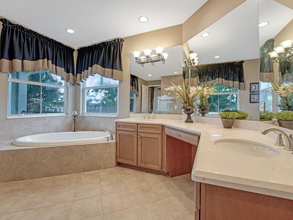 2217 Merriweather Way, Wellington FL 33414