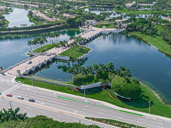 2217 Merriweather Way, Wellington FL 33414