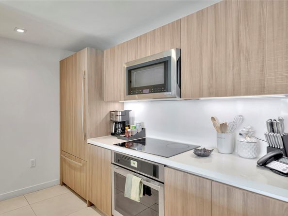 401 N Birch Rd 504, Fort Lauderdale FL 33304